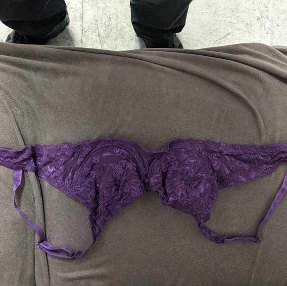 Bra - Picture 1 of 1